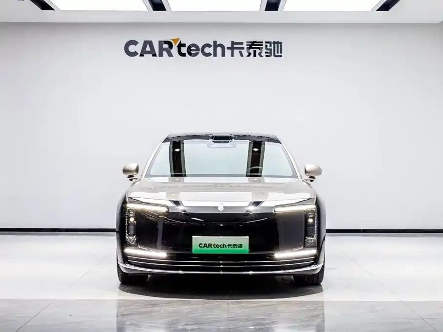 Zunjie Zunjie S800 2025 Range Extender Starlight Executive 4-Seater — Фото автомобиля 2