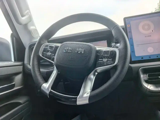 BAIC BJ40 — Фото автомобиля 10