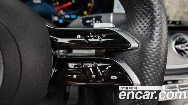Mercedes-Benz E-Class — Фото автомобиля 7
