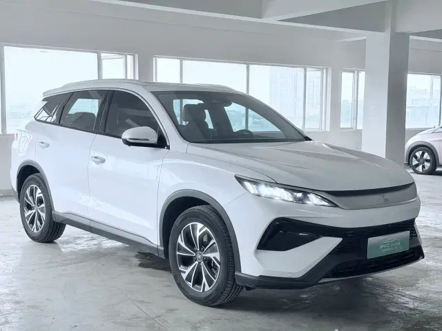 BYD Song Pro — Фото автомобиля 9