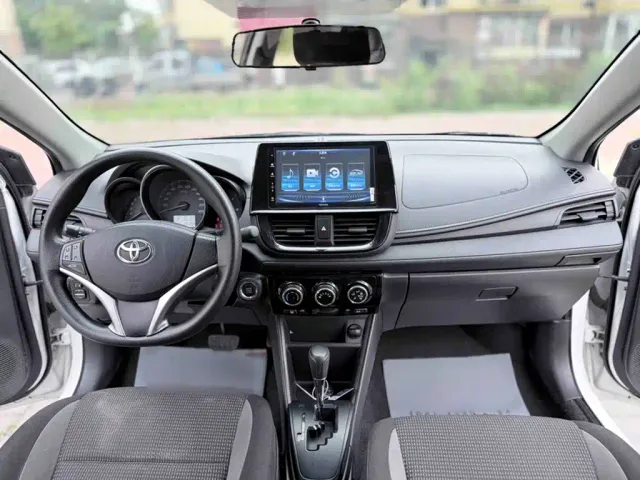 Toyota Vios — Фото автомобиля 11