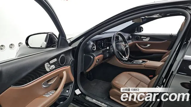 Mercedes-Benz E-Class W213 — Фото автомобиля 15