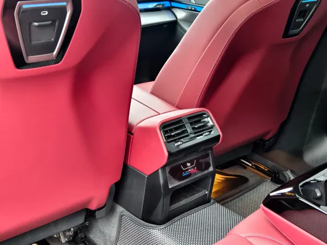 BMW 5 Series — Фото автомобиля 9