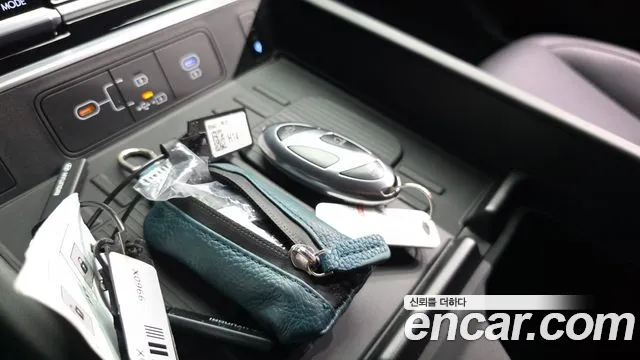 Hyundai Santafe — Фото автомобиля 17