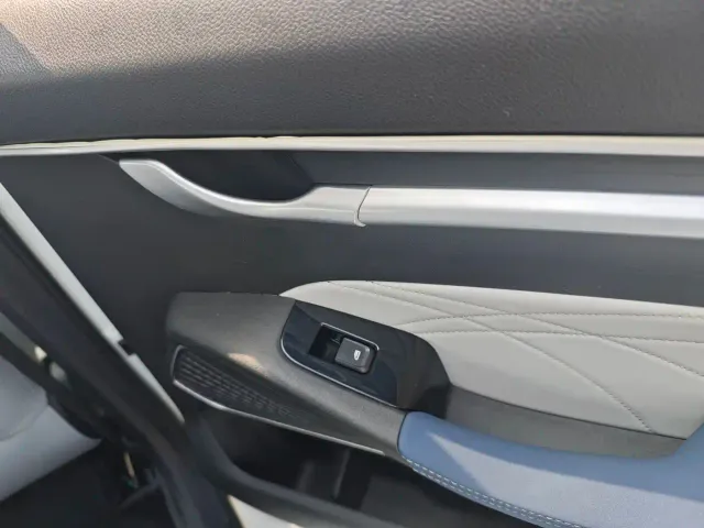 Geely Emgrand — Фото автомобиля 6