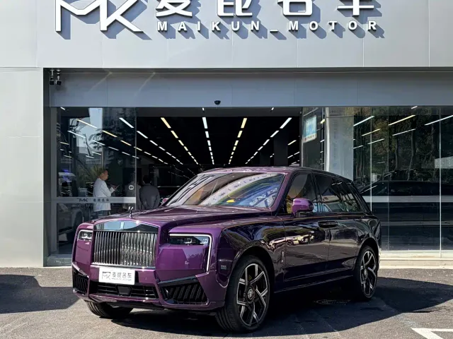 Фотография автомобиля — Rolls-Royce Cullinan