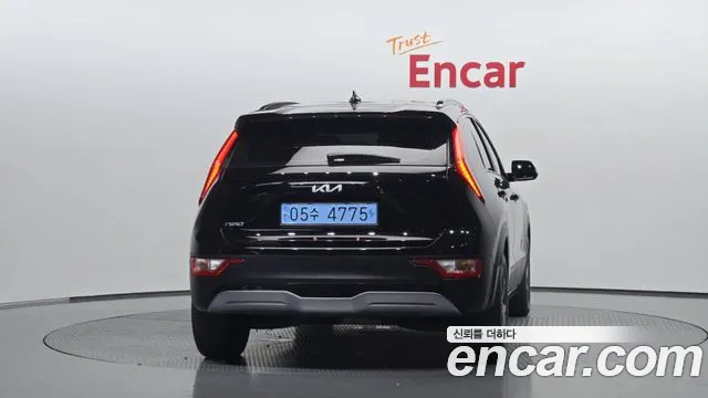 Kia Niro Niro (New) — Фото автомобиля 3