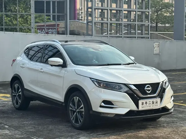 Nissan Qashqai — Фото автомобиля 3