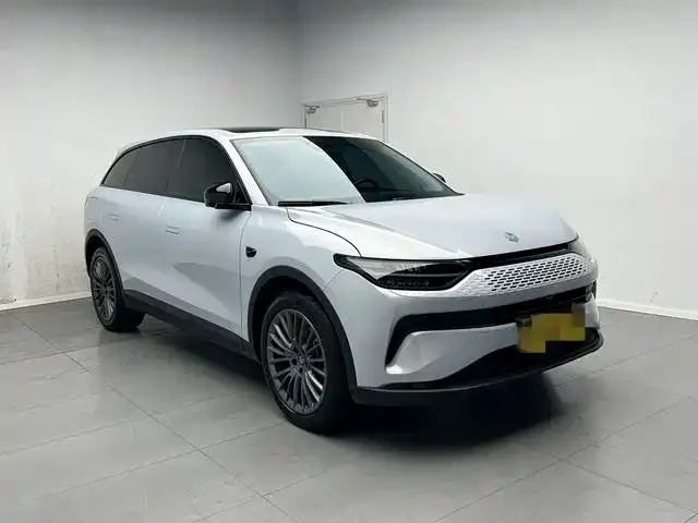 Leapmotor C11 — Фото автомобиля 3