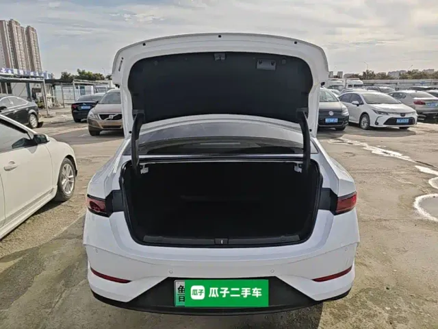 BYD Qin PLUS — Фото автомобиля 18