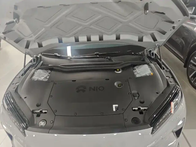Nio ET5 Touring — Фото автомобиля 19