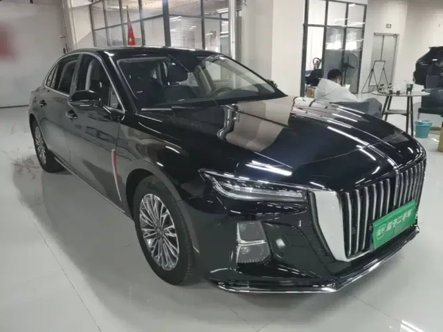 Hongqi H5 — Фото автомобиля 3