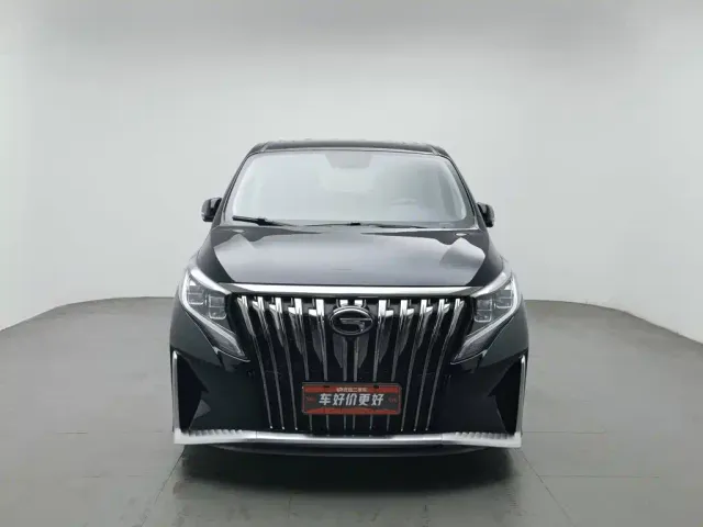 GAC Trumpchi M8 — Фото автомобиля 3