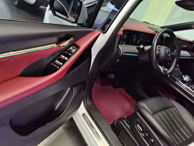GAC Trumpchi M8 — Фото автомобиля 15