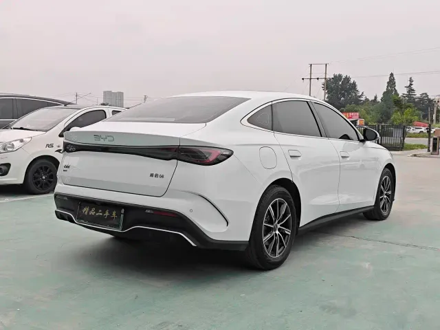 BYD Seal 06 — Фото автомобиля 20