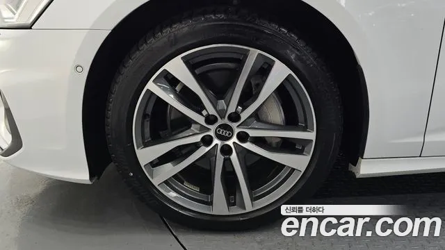 Audi A6 45 TFSI quattro Premium — Фото автомобиля 5