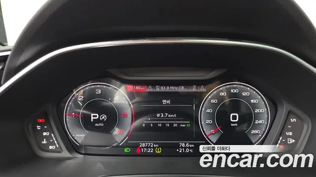 Audi Q3 F3 — Фото автомобиля 11