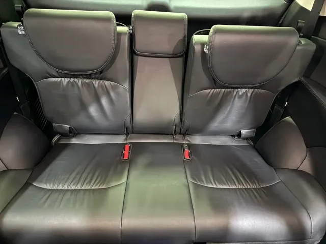 Honda Elysion — Фото автомобиля 21