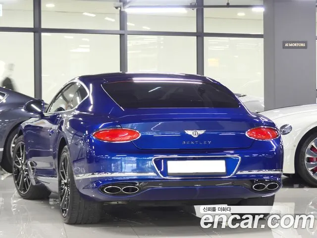Bentley Continental — Фото автомобиля 3