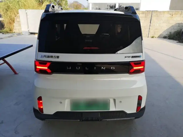 Wuling Hongguang Mini EV — Фото автомобиля 5