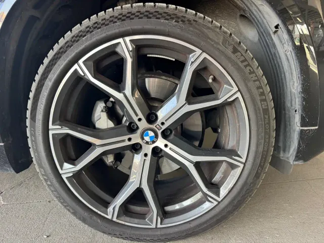 BMW X5 — Фото автомобиля 5