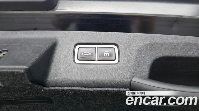 Kia Sorento Sorento 4-е поколение Бензин 2.5T 2WD — Фото автомобиля 24