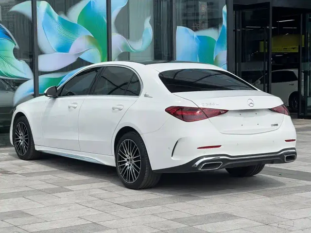 Mercedes-Benz C-Class — Фото автомобиля 17