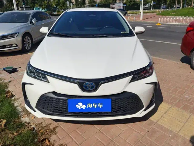 Toyota Corolla — Фото автомобиля 2