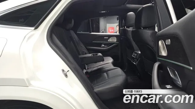 Mercedes-Benz GLE-Class — Фото автомобиля 10