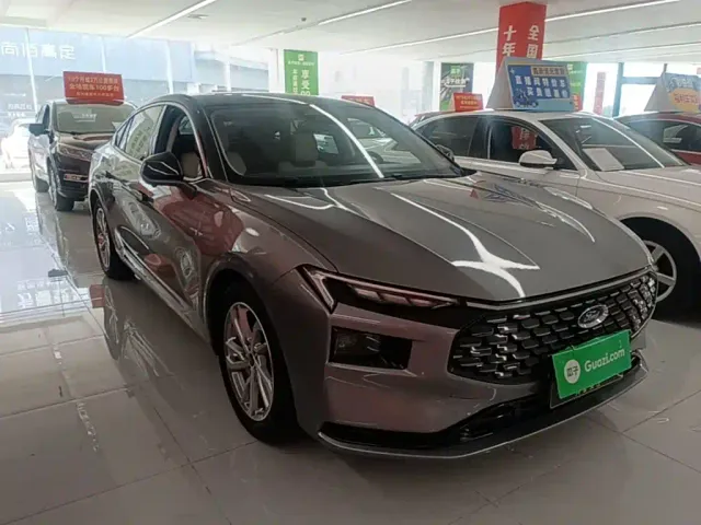Ford Mondeo — Фото автомобиля 21