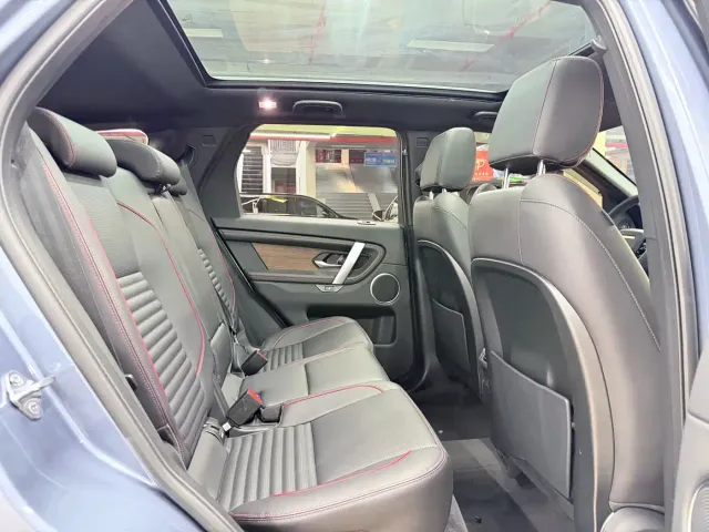Land Rover Discovery Sport — Фото автомобиля 13