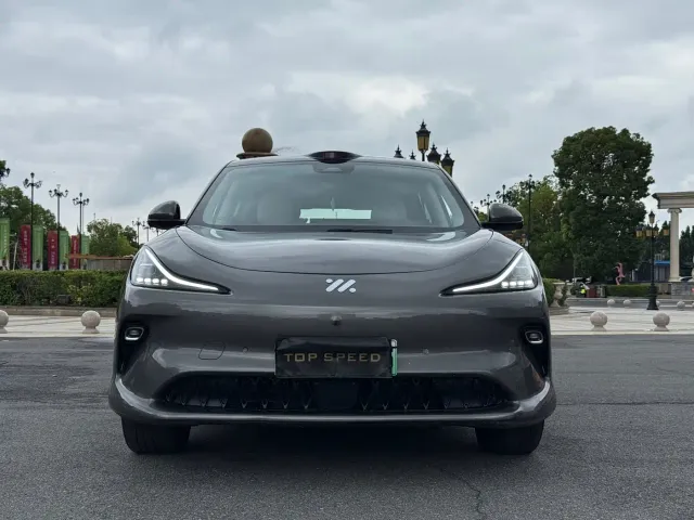 IM Motors LS6 — Фото автомобиля 2