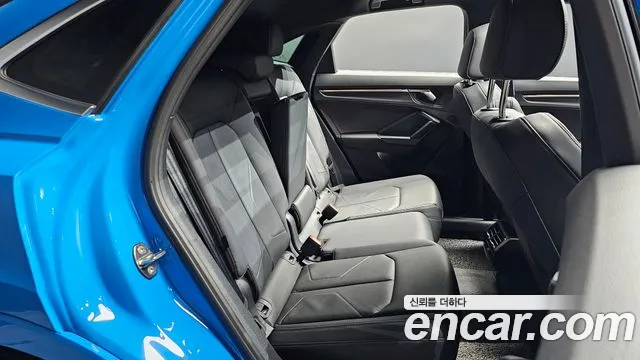 Audi Q3 35 TDI quattro Premium Sportback — Фото автомобиля 9