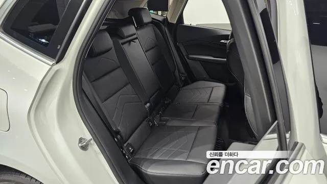 BMW 2 Series U06 — Фото автомобиля 17