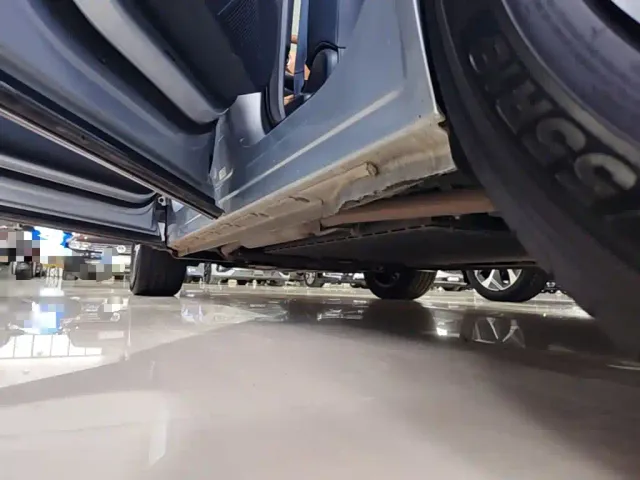 Geely Galaxy Starship 7 EM-i — Фото автомобиля 21