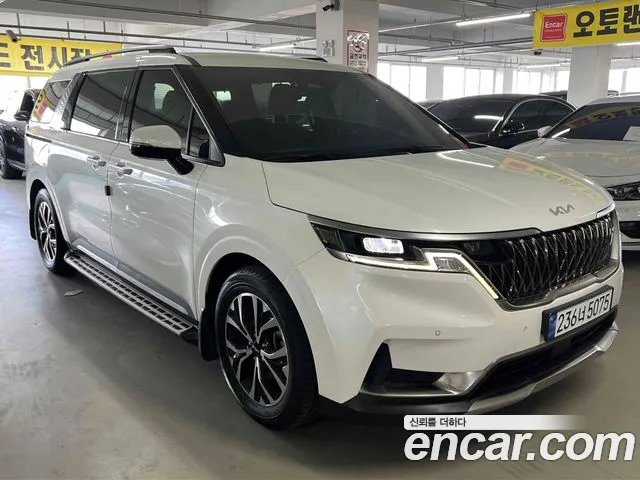 Фотография автомобиля — Kia Carnival Generation 4