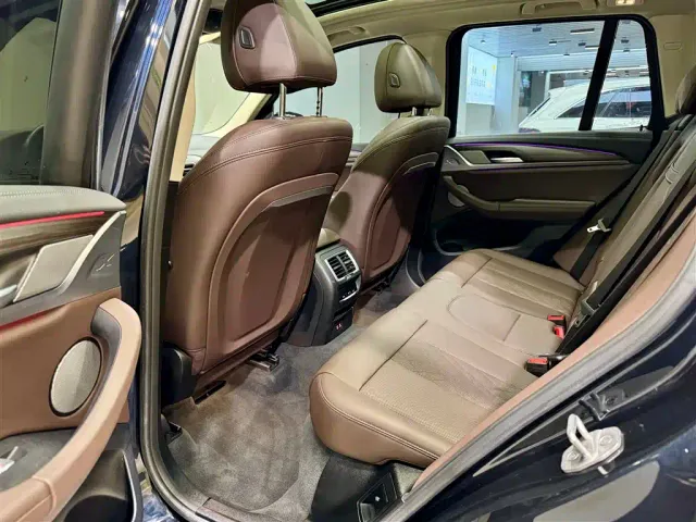 BMW X3 — Фото автомобиля 28