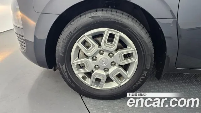 Hyundai Staria Staria Карго 5 мест — Фото автомобиля 5