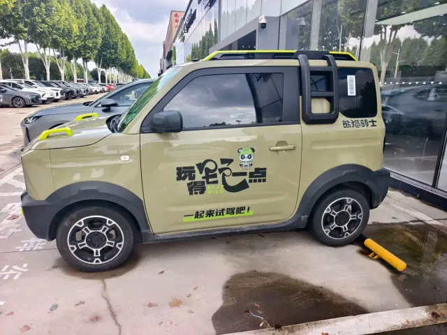 Geely Panda — Фото автомобиля 3