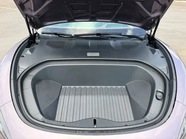 Xiaomi SU7 — Фото автомобиля 14