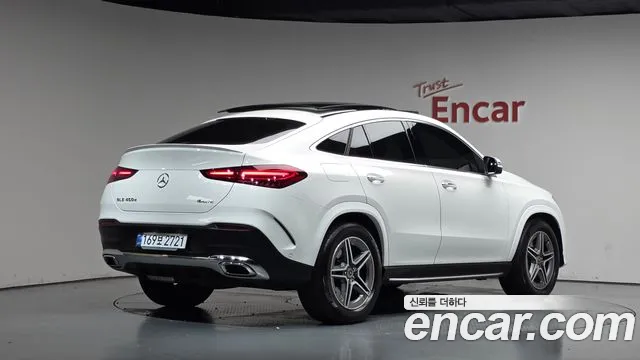 Mercedes-Benz GLE-Class — Фото автомобиля 2
