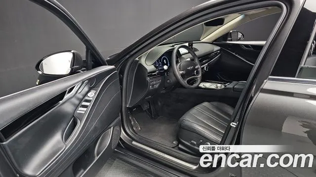 Genesis G80 RG3 — Фото автомобиля 15