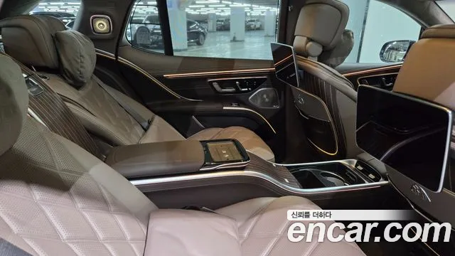 Mercedes-Benz EQS — Фото автомобиля 20