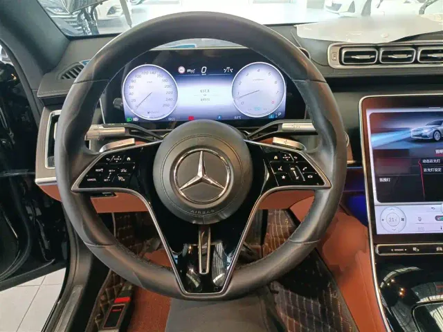 Mercedes-Benz S-Class — Фото автомобиля 10