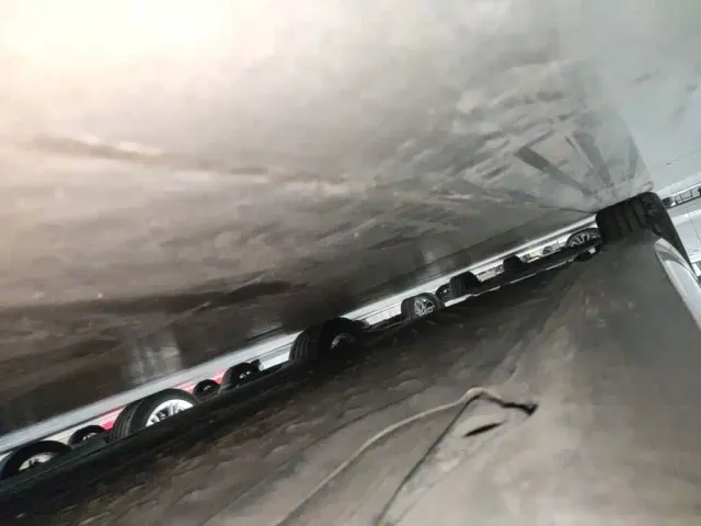 Tesla Model 3 — Фото автомобиля 20