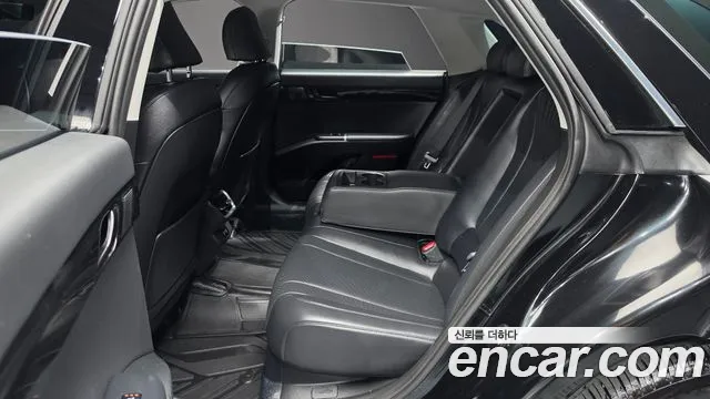 Hyundai Grandeur GN7 — Фото автомобиля 11
