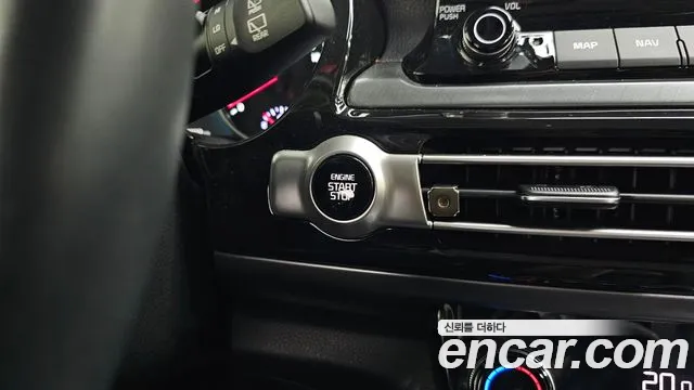 Kia Seltos Seltos Бензин 1.6 Turbo 4WD — Фото автомобиля 18