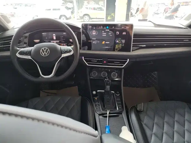 Volkswagen Sagitar — Фото автомобиля 9