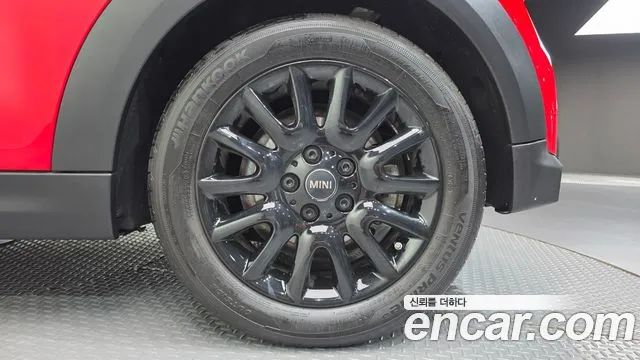 Mini Cooper Cooper Classic — Фото автомобиля 21