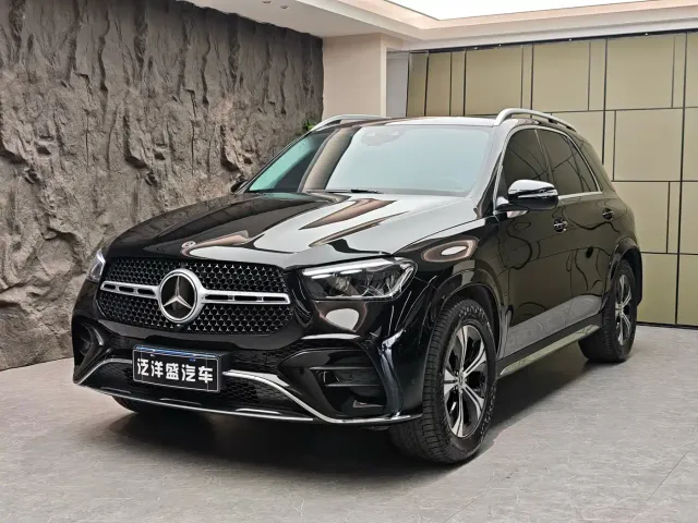 Фотография автомобиля — Mercedes-Benz GLE-Class